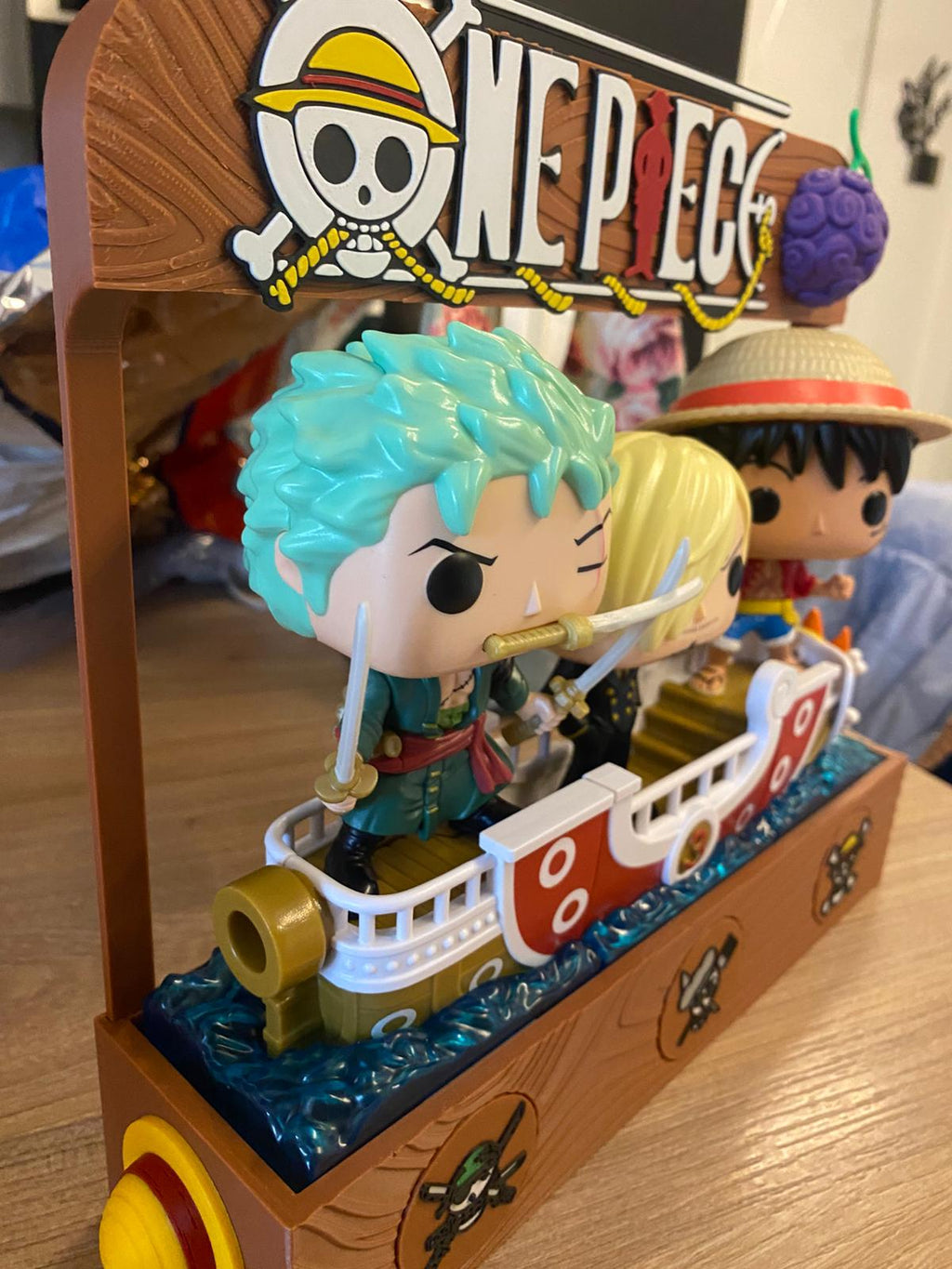Espositore Kinder – Nave One Piece